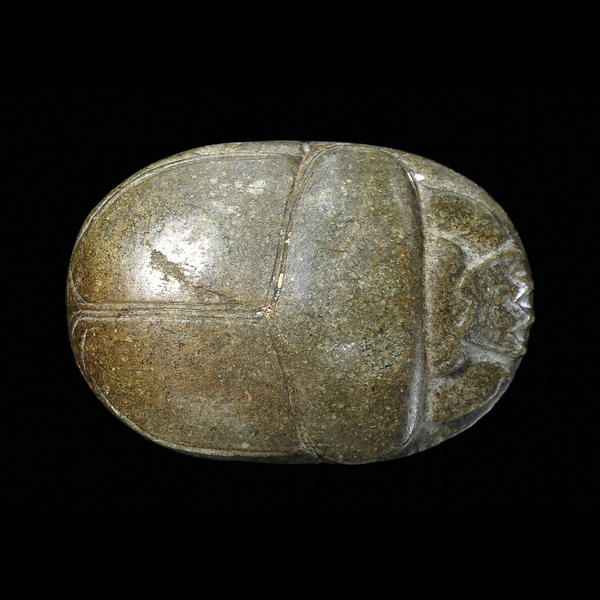 Steatite heart scarab amulet